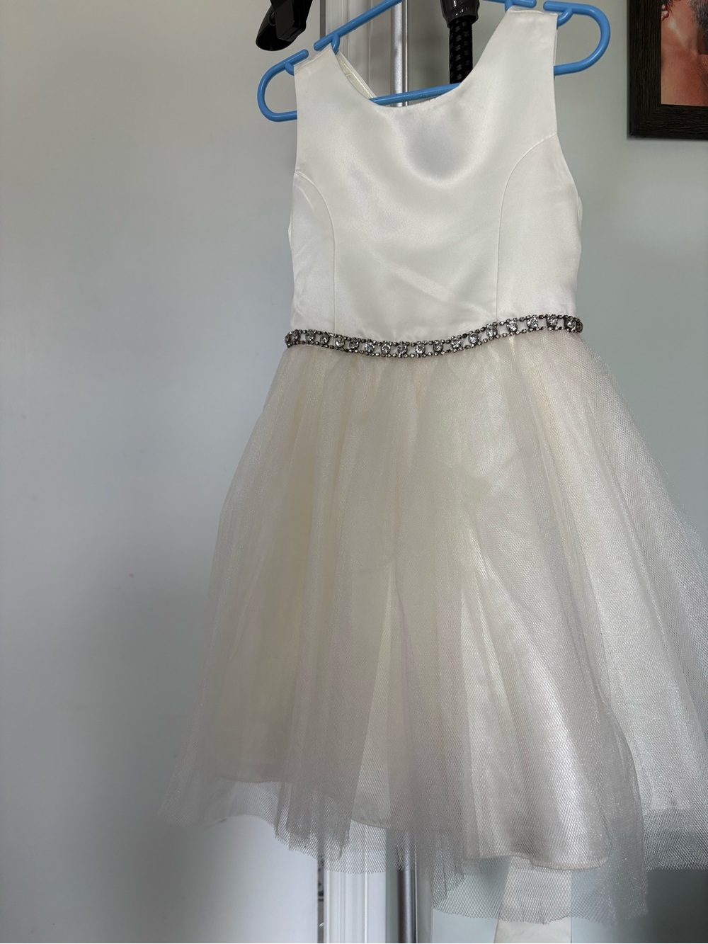 Ivory Tulle Party Dress for Girls with Crystal Waist